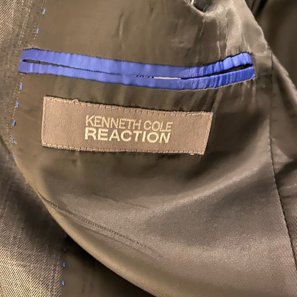 Kenneth Cole Suit Jacket - Picture 2 of 7